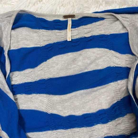 Free People | Blue & Gray Striped Ruched Cardigan - Picture 6 of 11